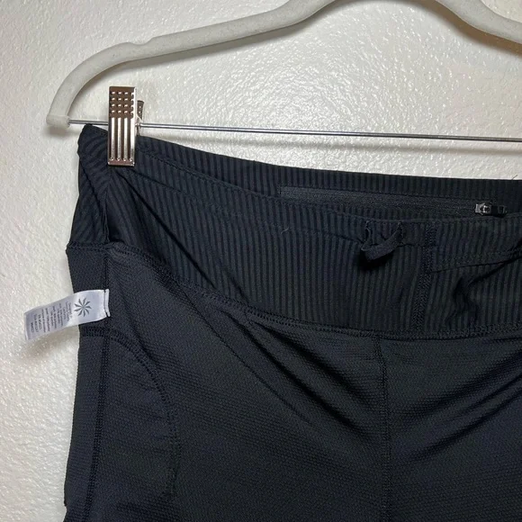 Athleta Women’s Good Match Skort Black Pleated Pocket Skirt Shorts M Tennis Logo - Picture 8 of 15